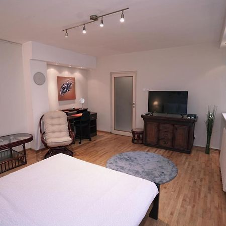 Ratan Apartment เบลเกรด ภายนอก รูปภาพ