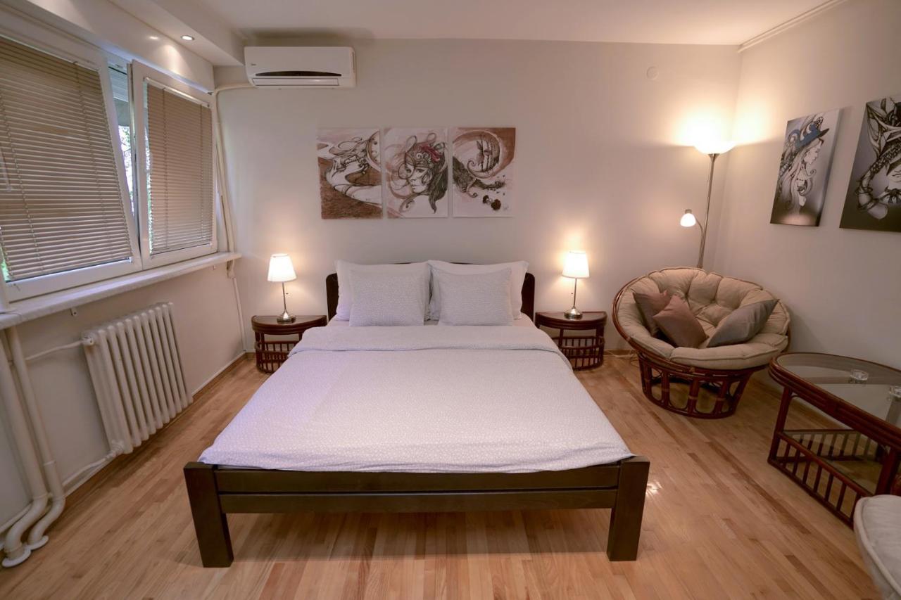 Ratan Apartment เบลเกรด ภายนอก รูปภาพ